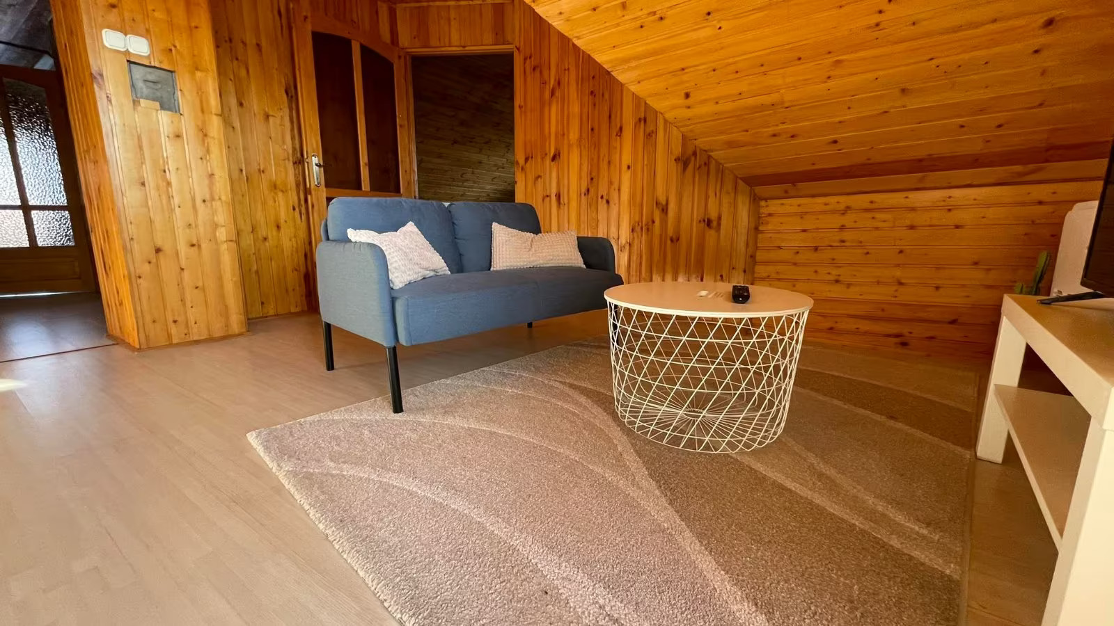 93a90d7f-15ba-4ef7-b936-77be2d5399dd