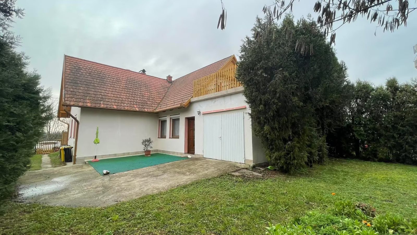 b62593f2-2161-4f17-a238-01dda53931bc