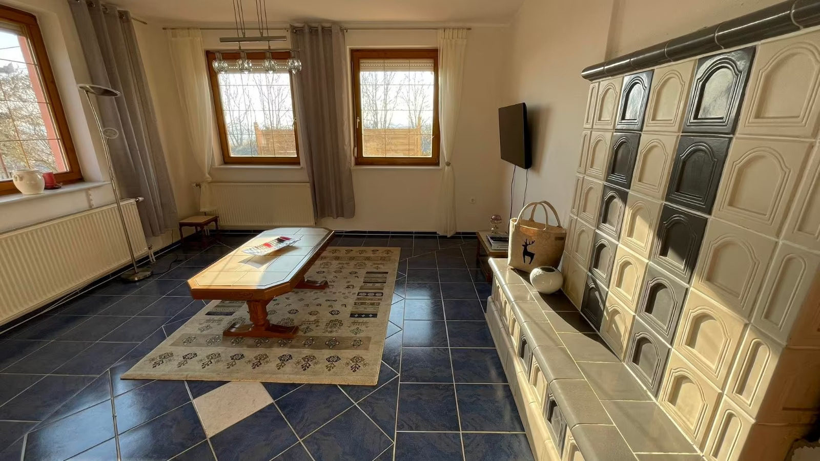 d96a6df0-b3fc-48f4-8e9d-d9e76837add5