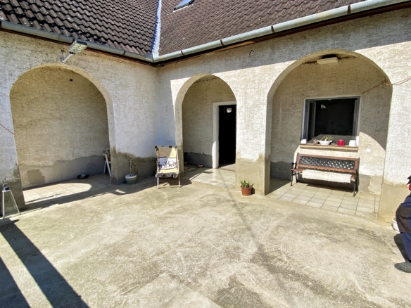 Einfamilienhaus o. Mehrgenerationenhaus in Böhönye im Komitat Somogy – Provisionsfrei