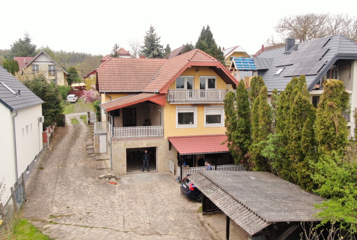 Attraktives Mehrfamilienhaus in Alsópáhok nahe Hévíz – vielseitig nutzbar – Provisionsfrei