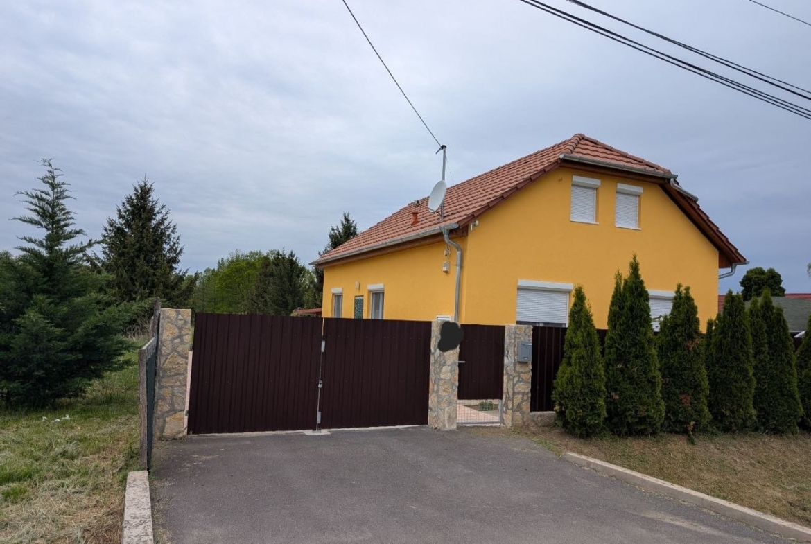 Stilvoll und hochwertig renoviertes Landhaus in idyllischer Umgebung nahe dem Plattensee (Somogy) – Provisionsfrei